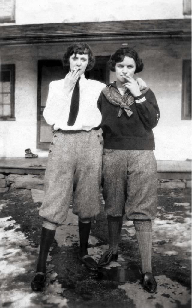 Lighting Up the Past: Vintage Photos of Women Smoking Cigarettes from the 1920s to 1950s