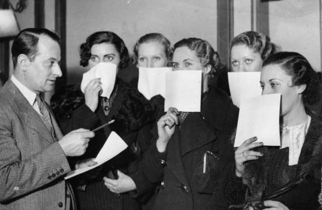 Beautiful Eyes contest 1936