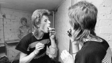 David Bowie's Ziggy Stardust makeup