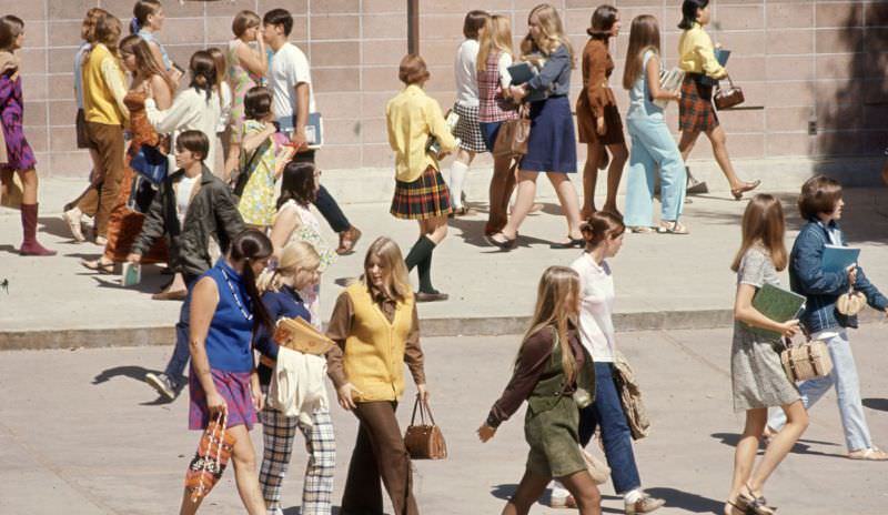 High School Fashion 1969