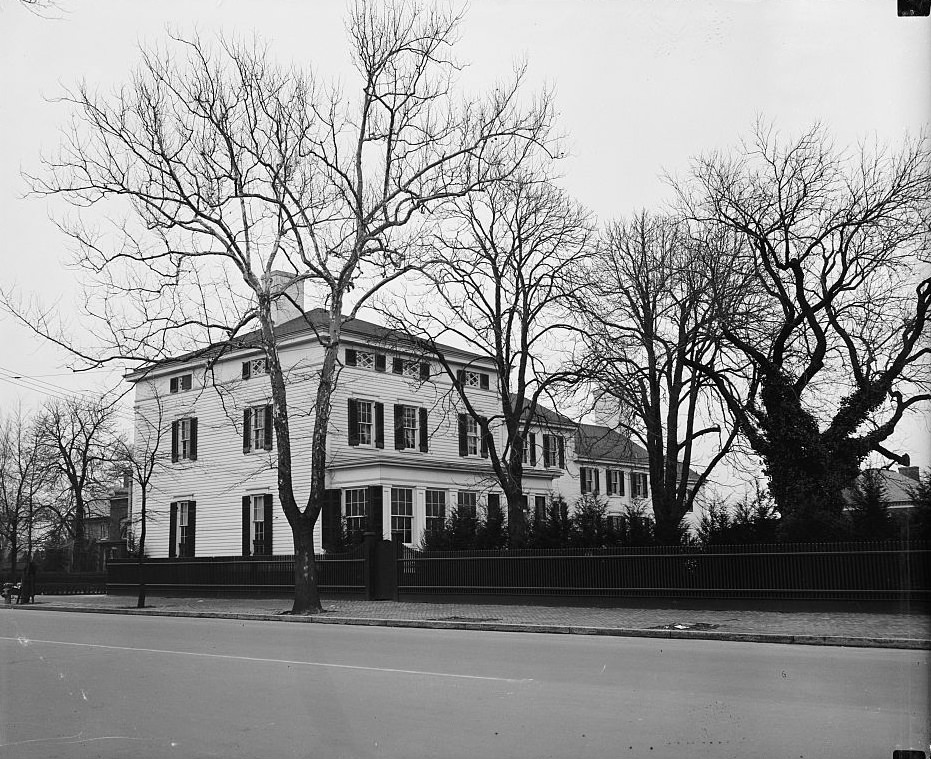 Home of head of the C.I.O. and Mrs. John L Lewis in historic Alexandria, 1940