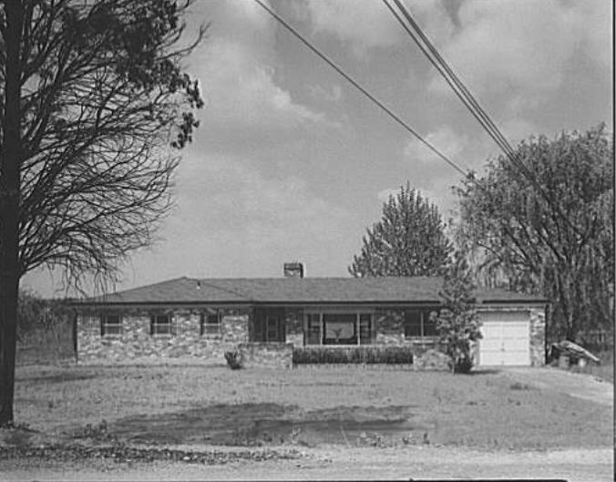 Manning & Winthrop, house, 1301 Janney's Lane. Exterior of house at 1301 Janney's Lane, 1950