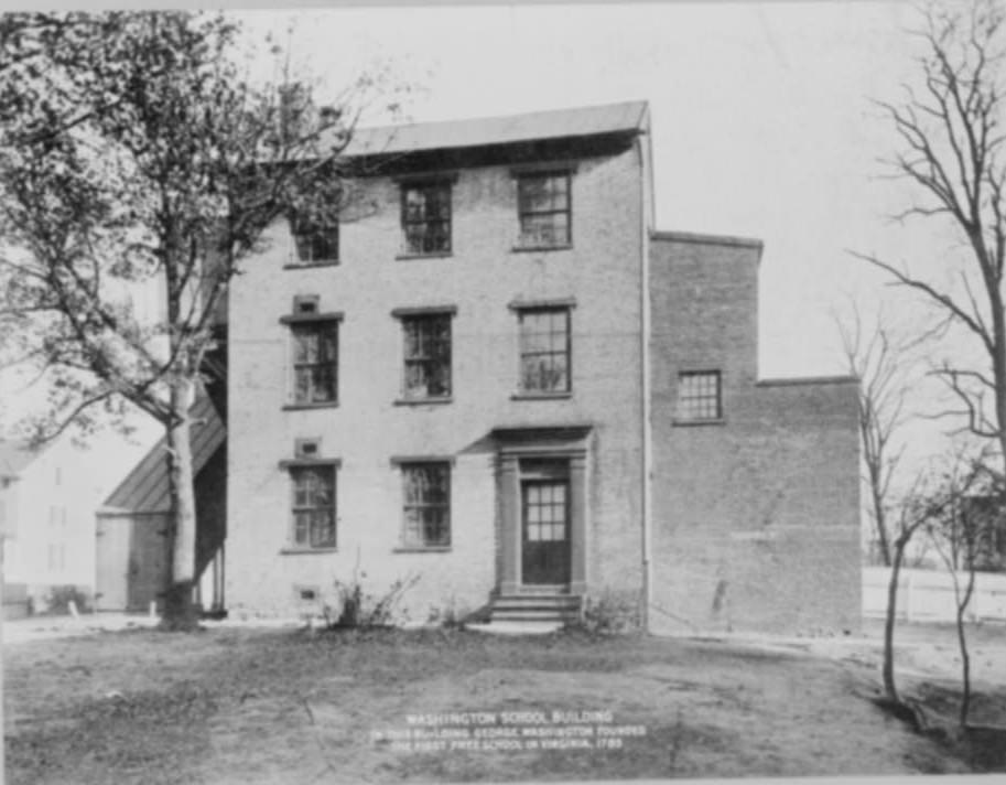 Washington School building, 1916.
