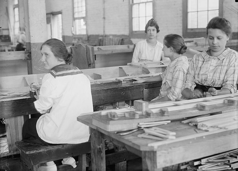 Alexandria Airplane Factory, 1918