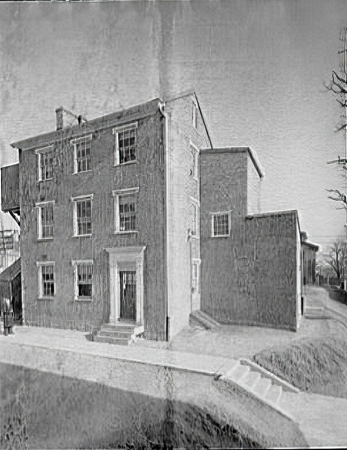 Old school in Alexandria. Exterior of school in Alexandria, 1920