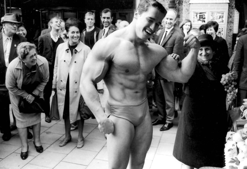 Incredible Photos of Arnold Schwarzenegger Parading Through Munich in Swim Trunks, 1967