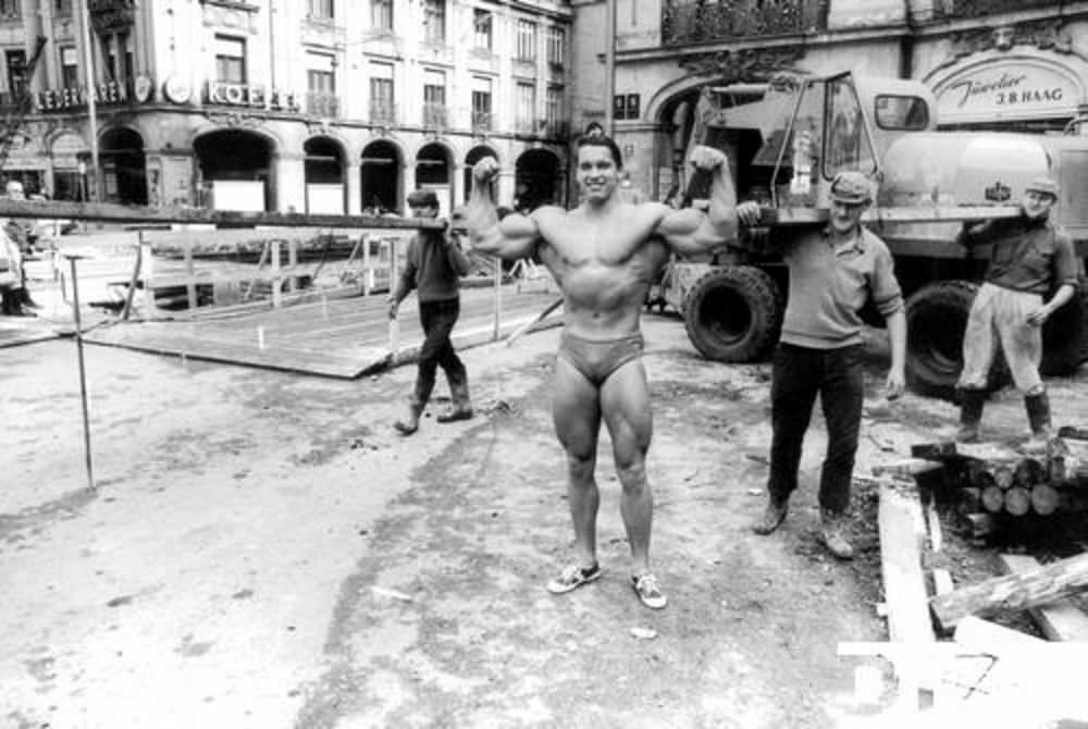 Incredible Photos of Arnold Schwarzenegger Parading Through Munich in Swim Trunks, 1967