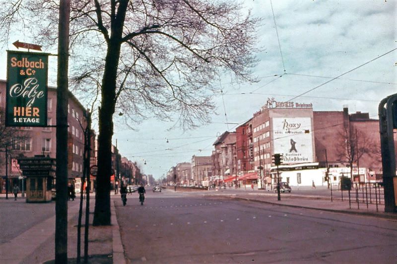 Berlin street scenes, 1954