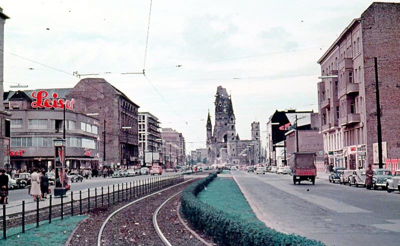 Leiser store and Kaiser Wilhelm Memorial Church, Berlin, 1954
