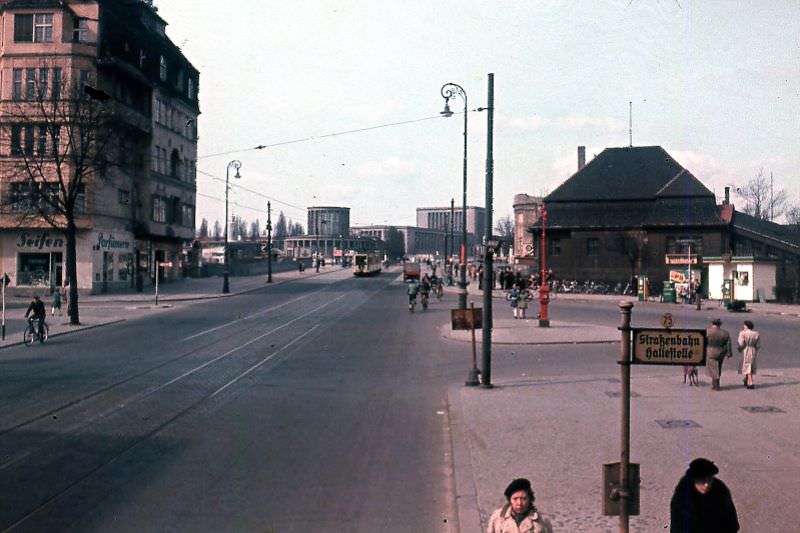 Westend and Messe Halle, Berlin, 1954