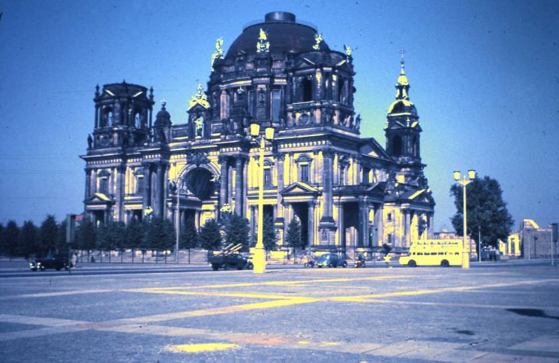 Berliner Dom (Berlin Cathedral), September 11, 1959.