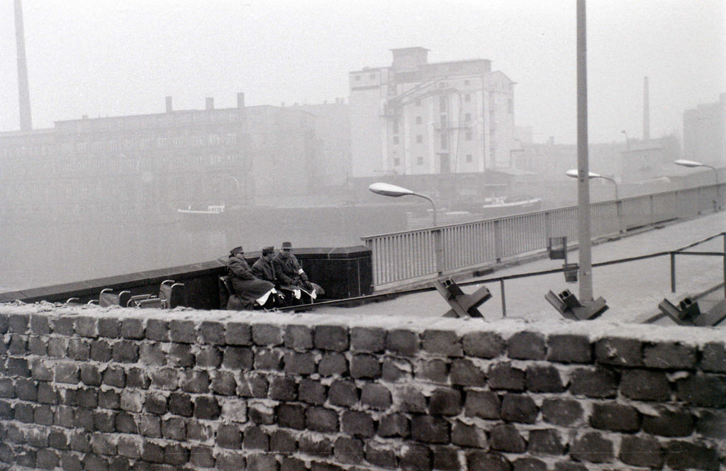 Beautiful Vintage Photos of Berlin in the Winter for 1964