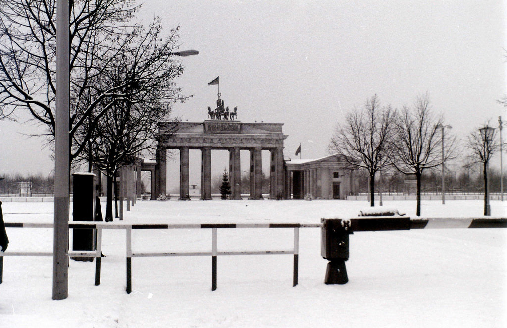 Beautiful Vintage Photos of Berlin in the Winter for 1964