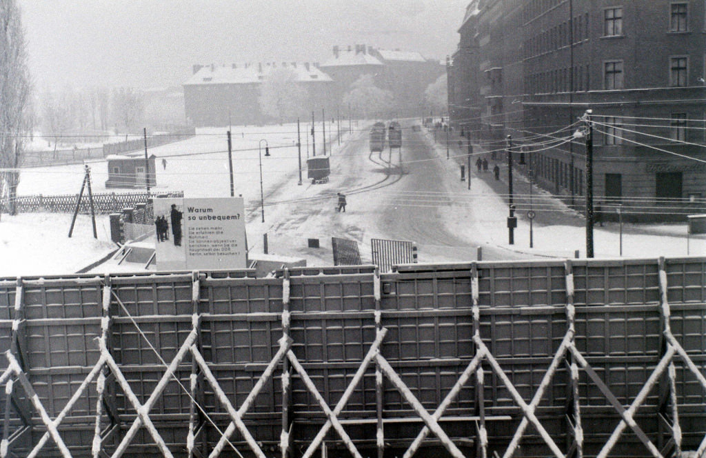 Beautiful Vintage Photos of Berlin in the Winter for 1964