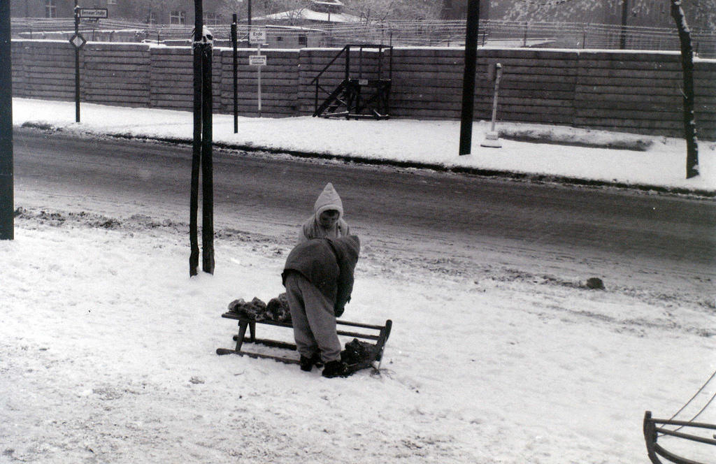 Beautiful Vintage Photos of Berlin in the Winter for 1964