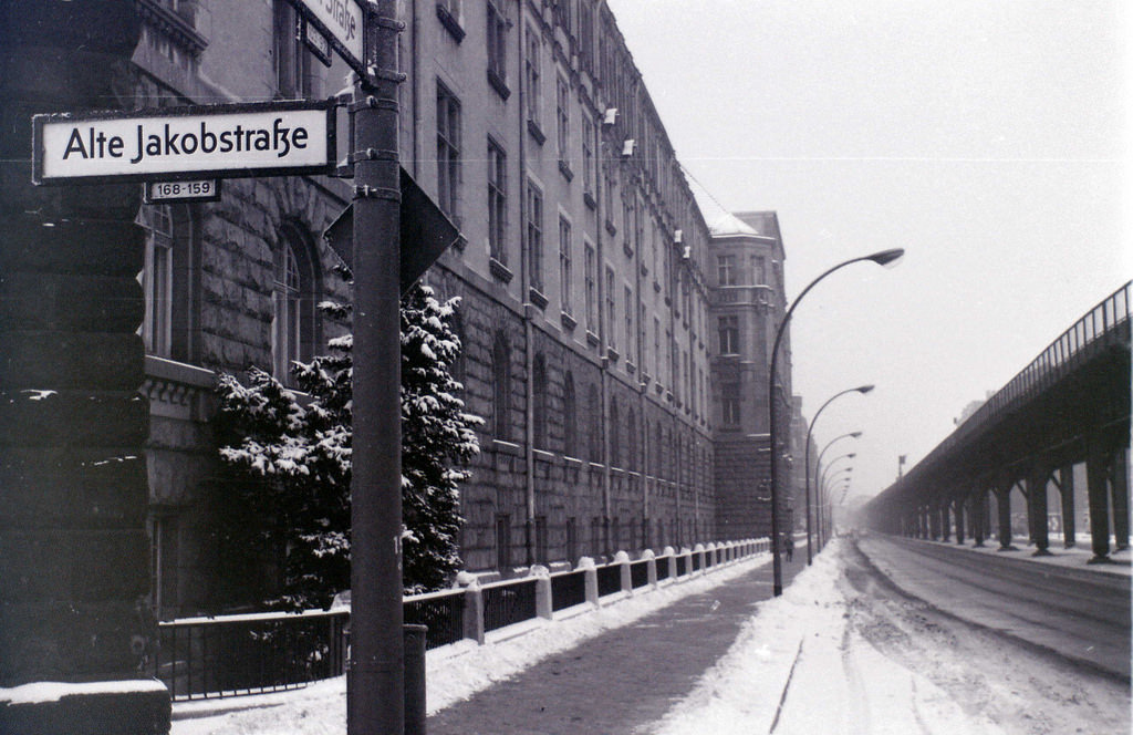 Beautiful Vintage Photos of Berlin in the Winter for 1964