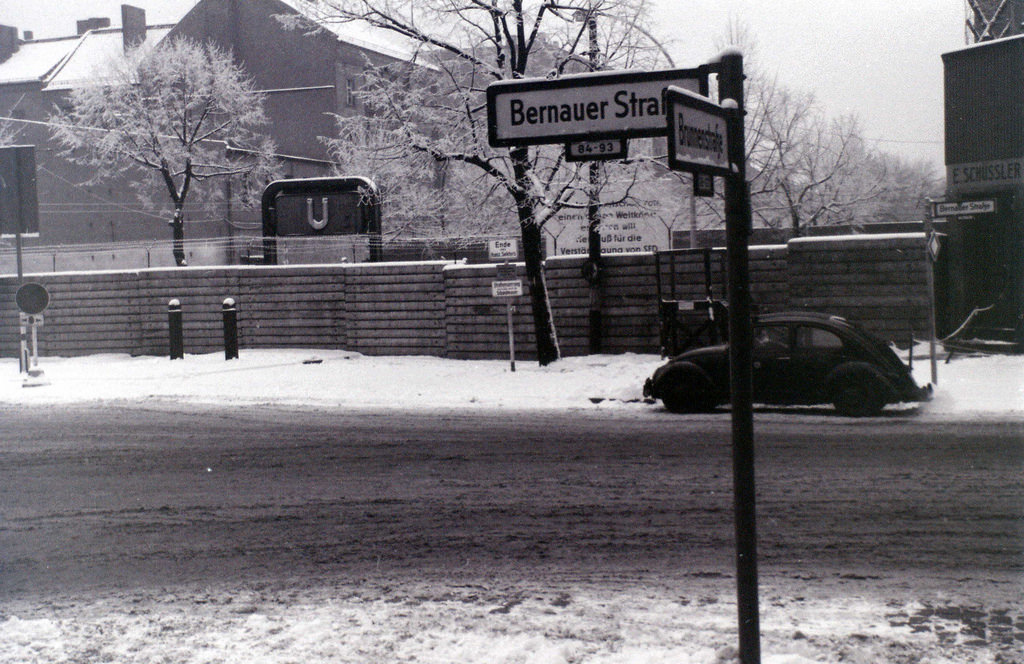 Beautiful Vintage Photos of Berlin in the Winter for 1964