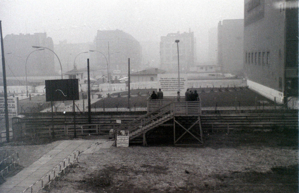 Beautiful Vintage Photos of Berlin in the Winter for 1964