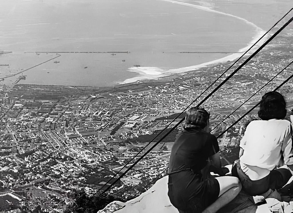 Foreshore and Duncan dock starting out, 1939.