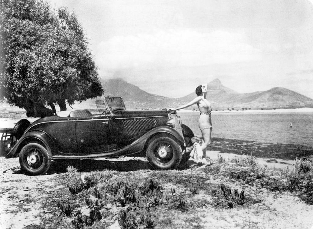 A 1934 Ford V8 De Luxe Roadster at Milnerton, 1934