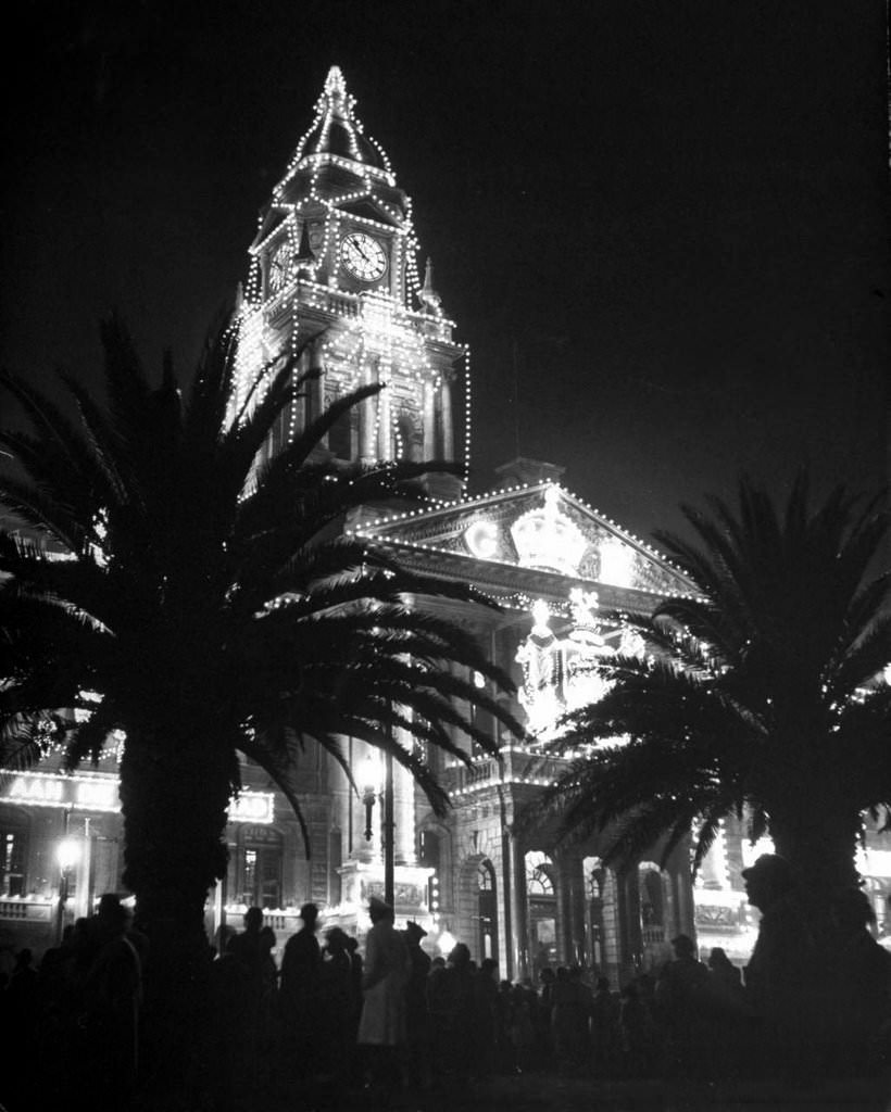 City Hall during the Royal Tour 1947.