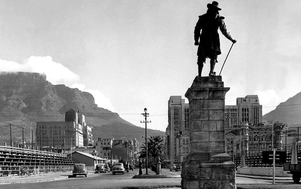 Adderley street, 1947