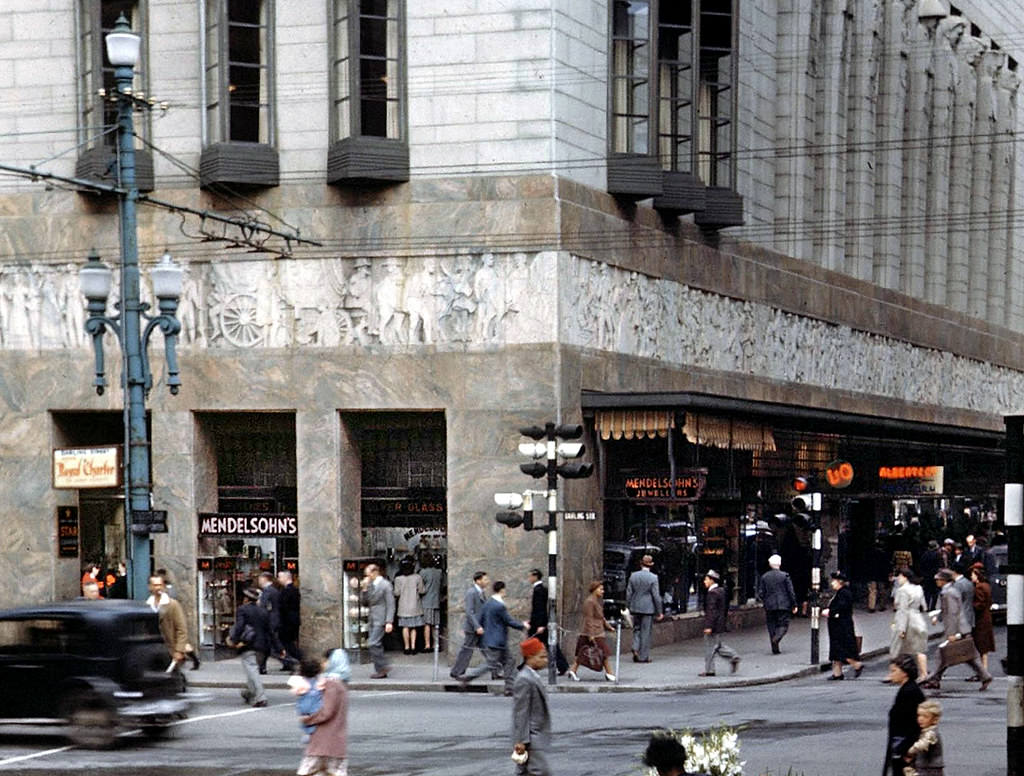 Corner Darling and Parliament streets, 1946