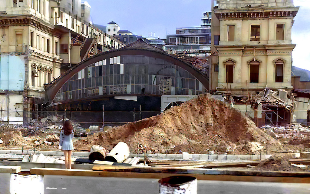 Old Railway Station demolition, 1968.
