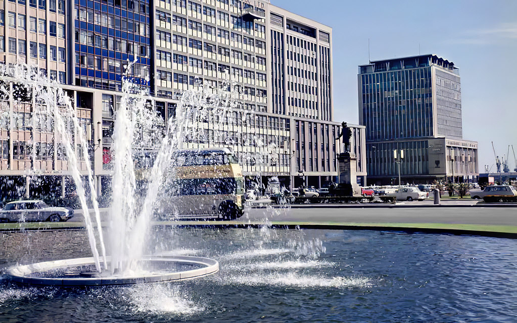 Heerengracht Fountain, 1966.