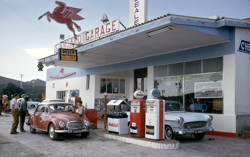 Service Station, Paarl, 1961.