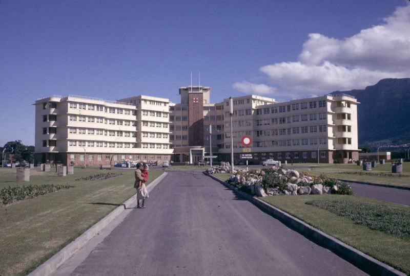 Red Cross War Memorial Children's Hospital, 1960s