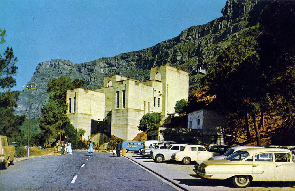 Lower Cable station, 1965