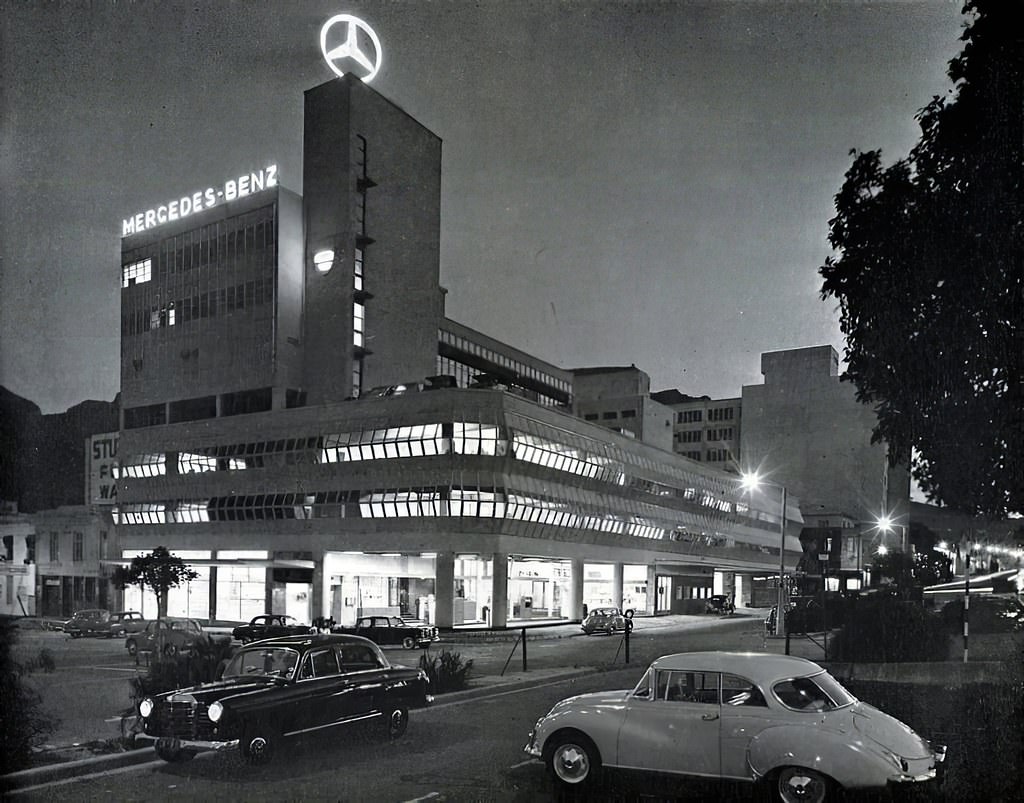 Stanley Porter, 1963. Situated on historic Riebeeck square, the revolving blue M-B star was for many years a beacon in the city centre.