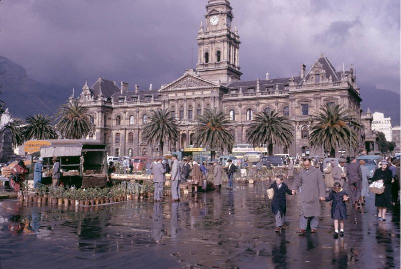 Market across from Cape Town City Hall, 1960s