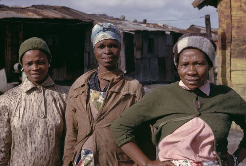 Women at slums in Cape Town, 1960s