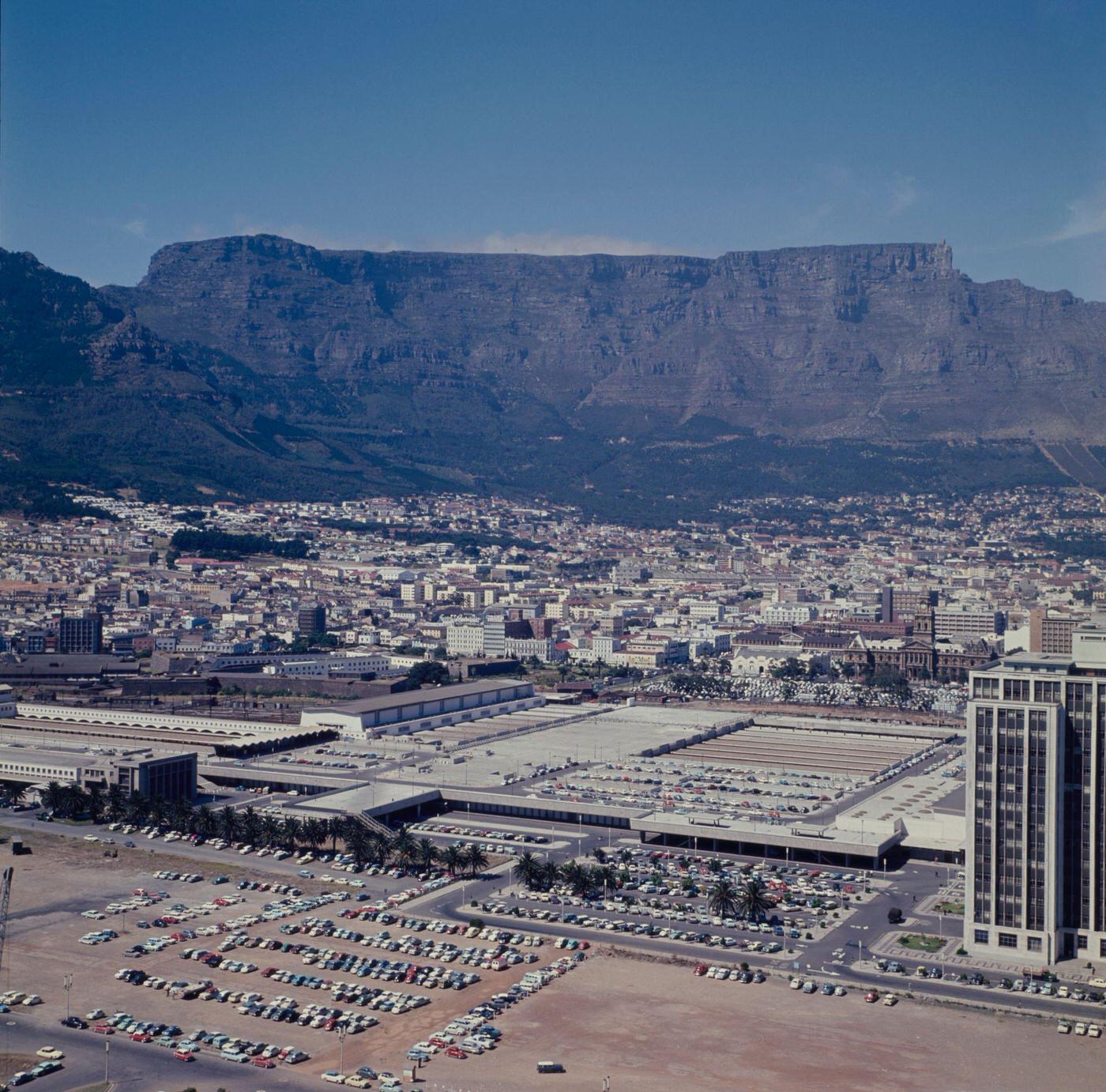 Aerial view from the Sanlam Building (later the Naspers Centre) of the city of Cape Town, 1960