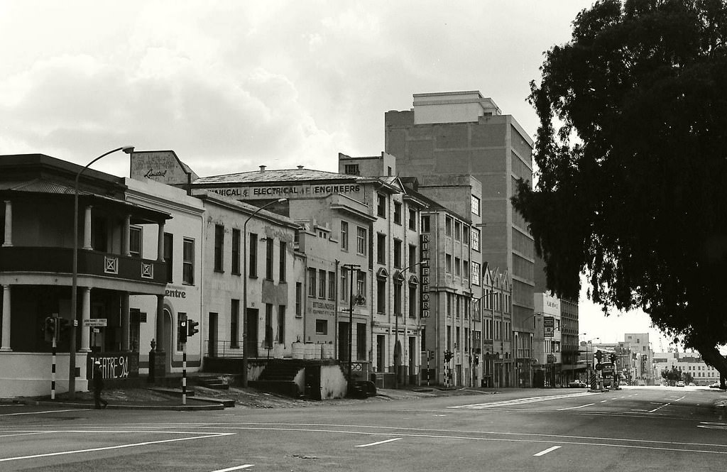 Corner Brëe and S/market streets, 1977.