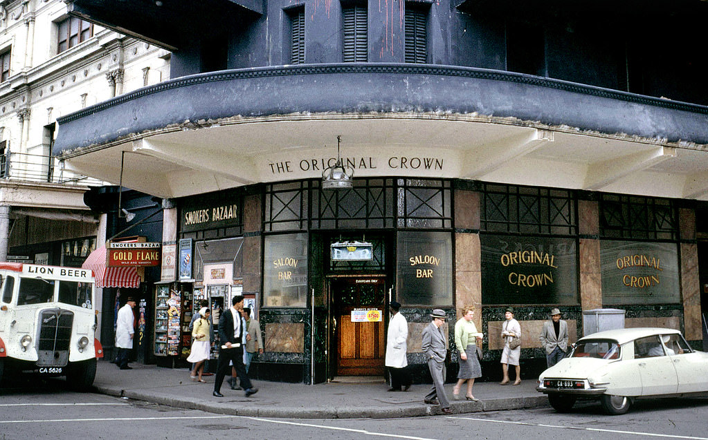 The Original Crown Bar on the corner Adderley and Waterkant streets, 1971.
