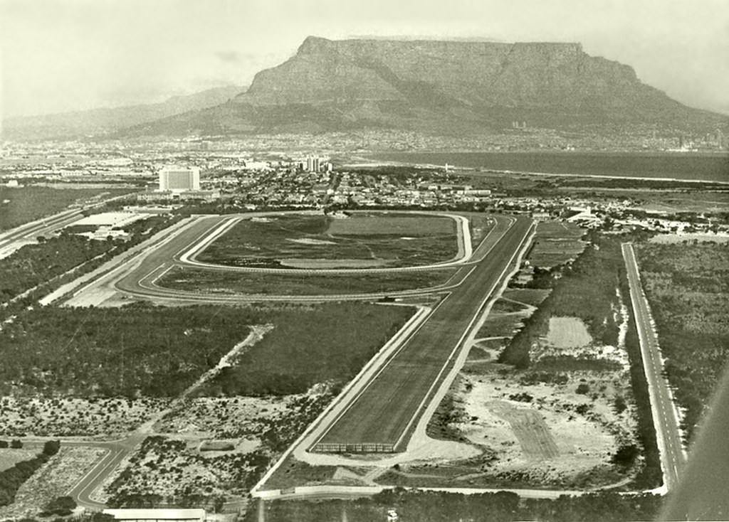 Milnerton Racecourse,1979.