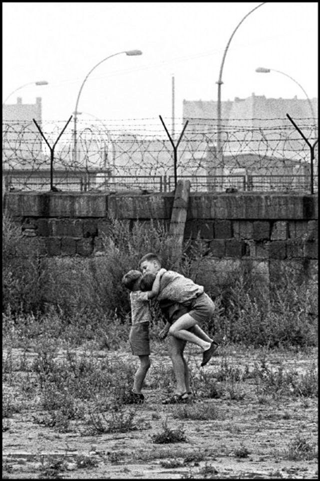 Children playing at the Berlin Wall in Berlin Wedding.