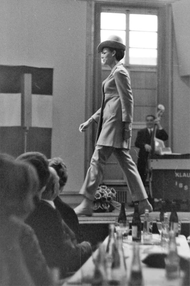 The Iconic Club Okay Fashion Extravaganza of the Swinging Sixties