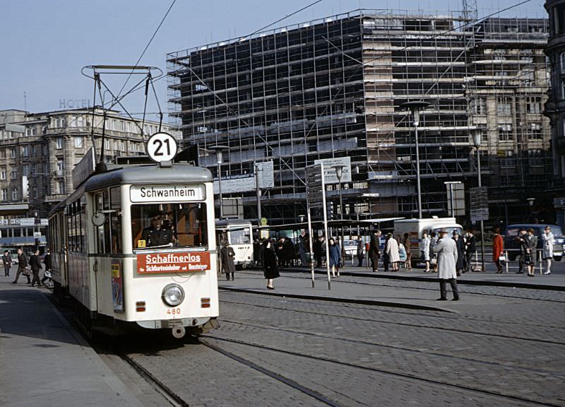 Frankfurt K series 4-wheel tram 480 (Düwag/1949-53) and trailer on Route 21 outside Frankfurt Hauptbahnhof. The K class were the last type of 4-wheel tram built for the Frankfurt network, March 30, 1967