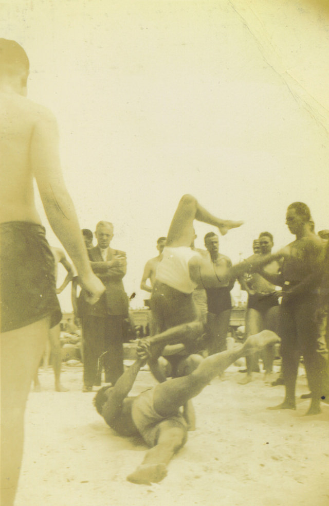 Fascinating Photos Depicting the Ordinary Lives of German Soldiers in the 1930s