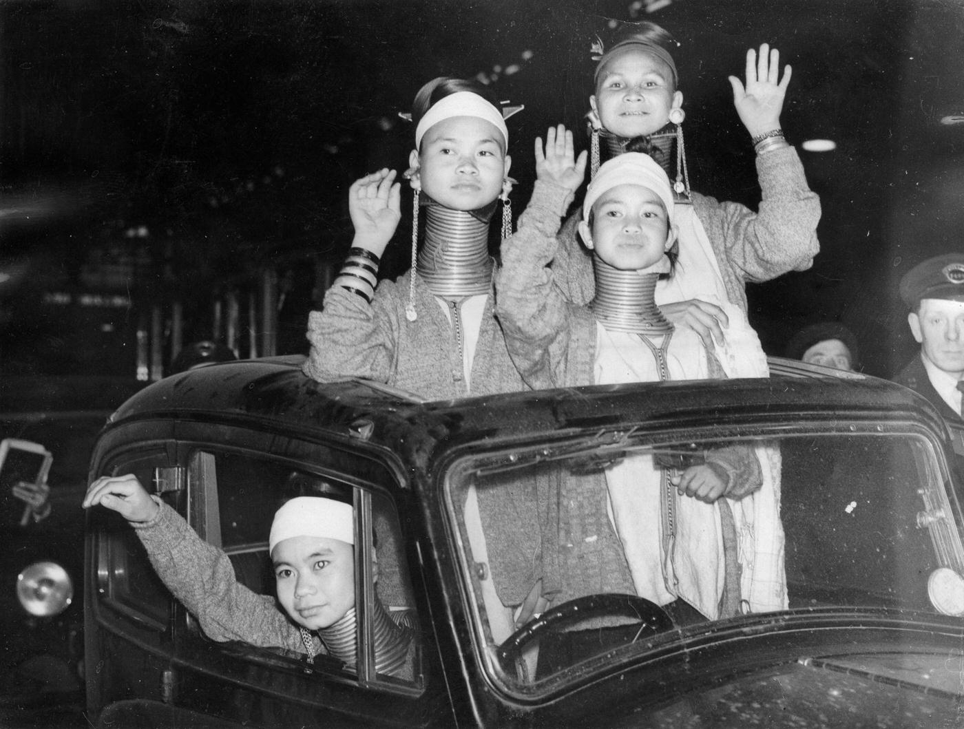 Four Padaung women from Burma at Victoria Station, London, April 1936.