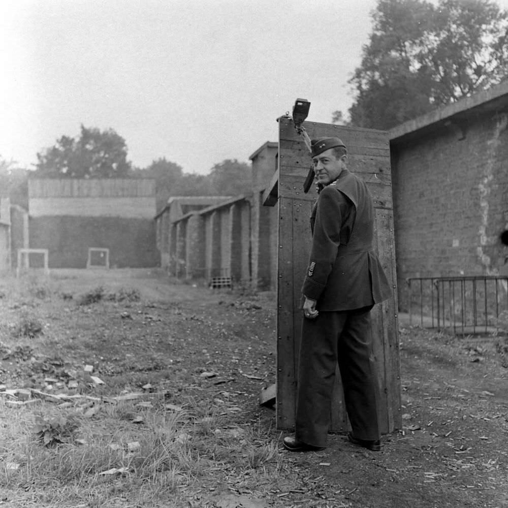 Bending Bullets in WWII: The Astonishing Tale of the Krummlauf that Attempted to Curve Shots