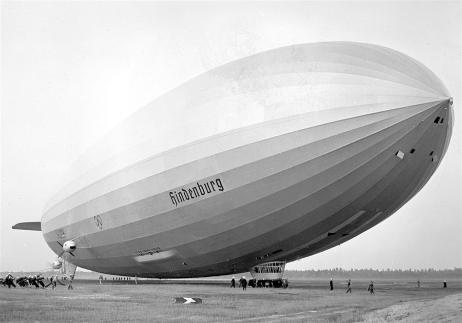 The Hindenburg dirigible attempting to land at Lakehurst, NJ, May 9, 1936
