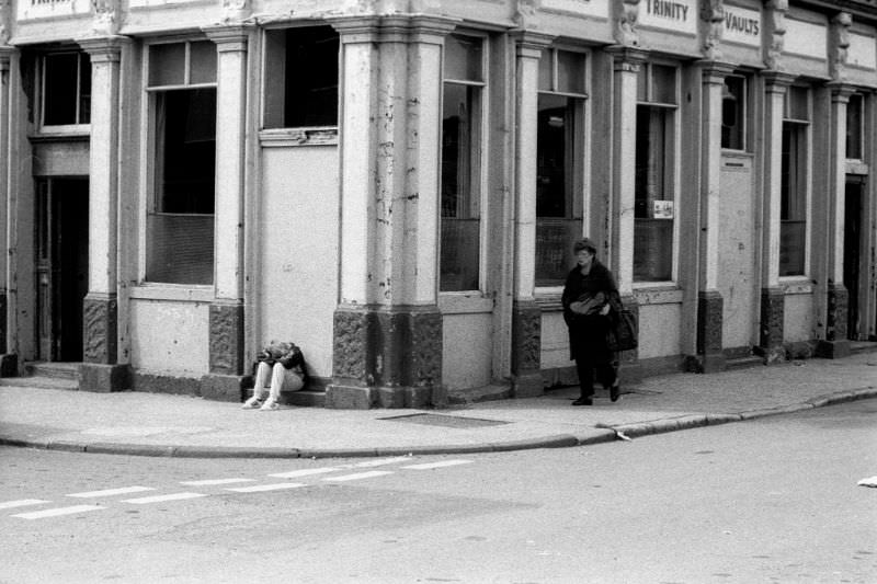 Trinity Vaults on the corner of Athol St and Latimer St, 1980s