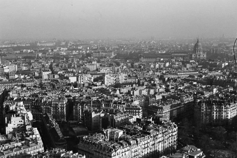 The city enveloped in coal smoke and vehicle exhaust, Paris, December 1969