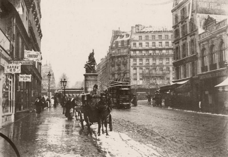 Place de Clichy