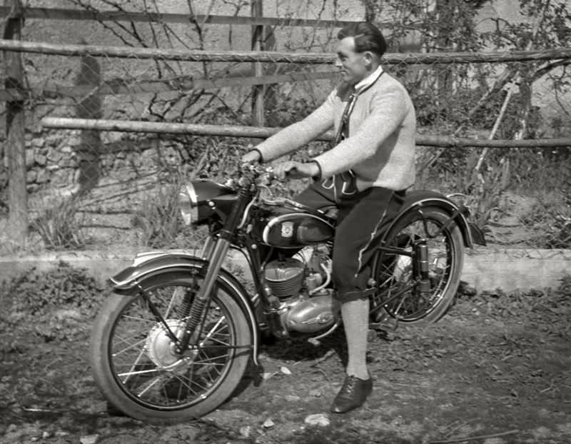 DKW RT 125 somewhere in Germany, circa 1930s